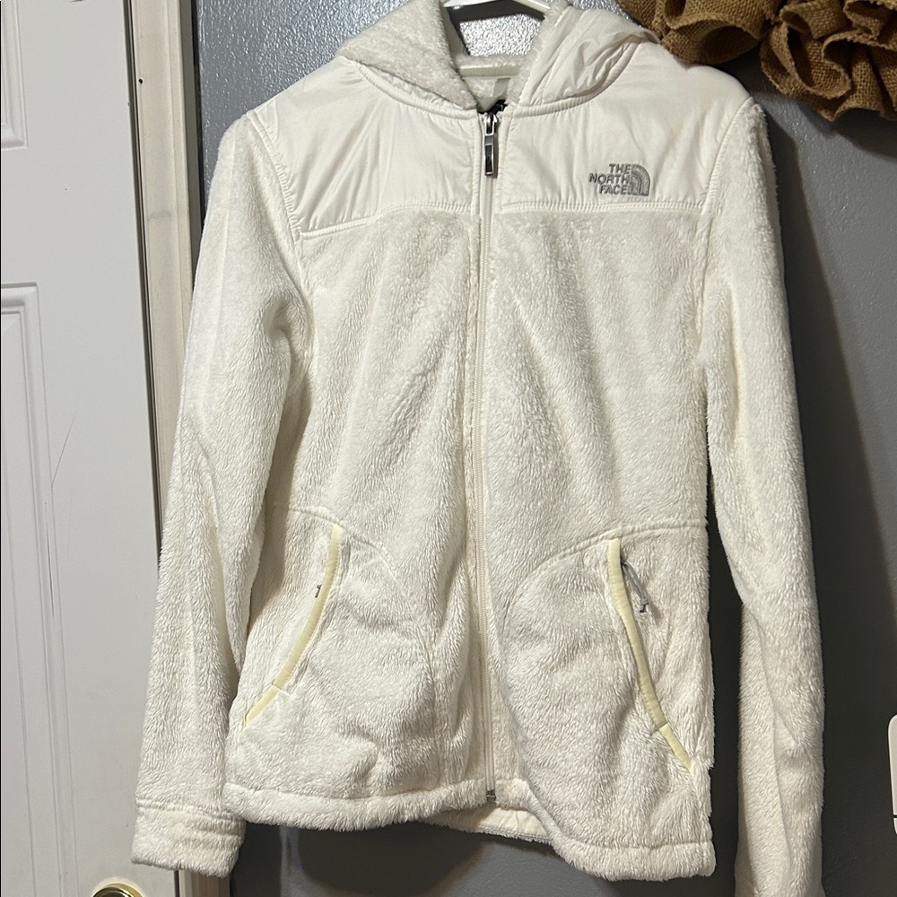 The North Face Women's Cream Teddy Jacket